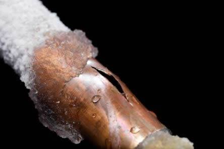 Preventing And Thawing Frozen Pipes